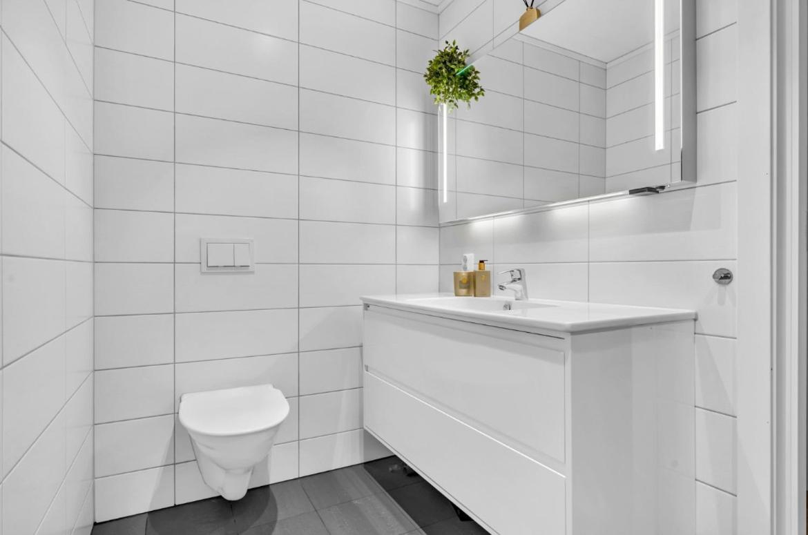 Nannestad Les Homes - Modern & Cozy Stay Near Oslo Airport מראה חיצוני תמונה
